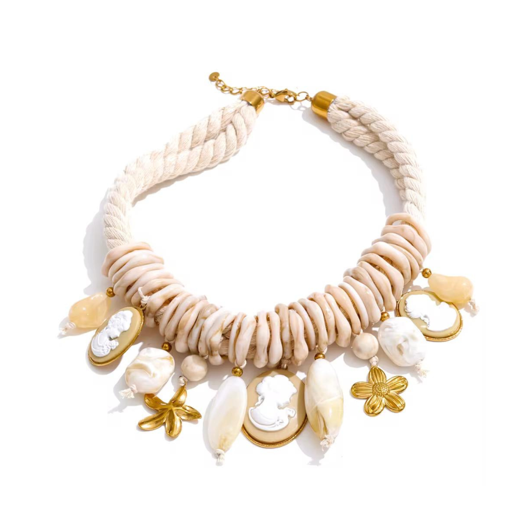 Arena Necklace