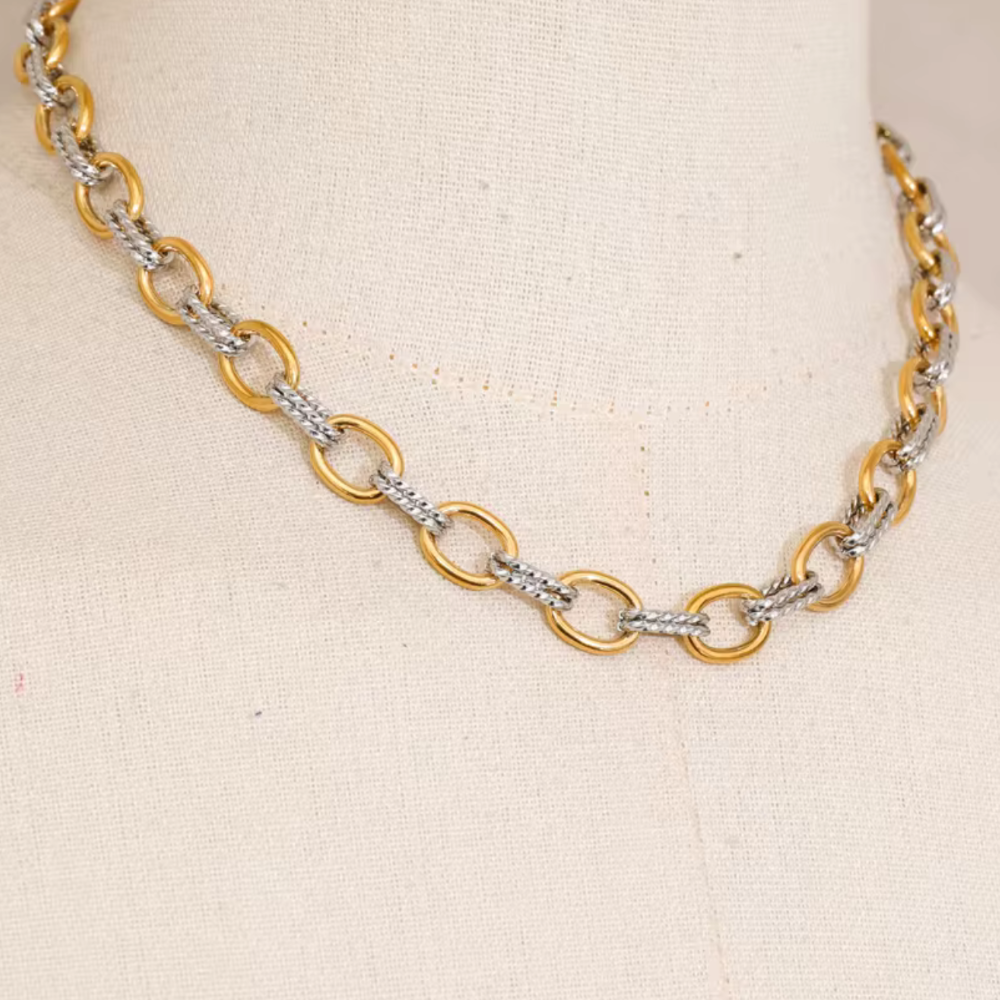 Dahlia Necklace