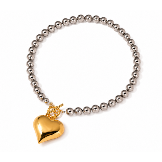 Amora Necklace